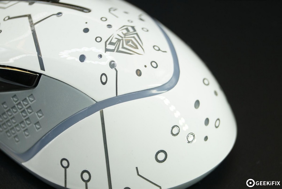 狼蛛天脊鼠标怎么样,雷蛇狼蛛鼠标拆解