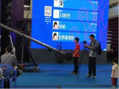 这个90后光谷客，想成为光谷的眼睛，去发现一个真实的硅谷