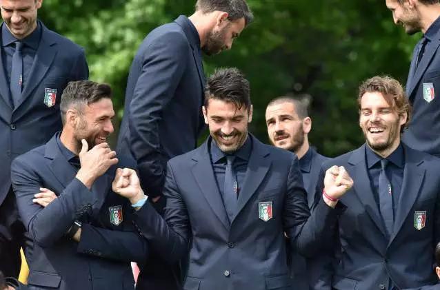 今天是全中国高考日英语,今天是高考日