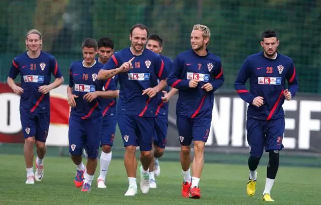 今天是全中国高考日英语,今天是高考日