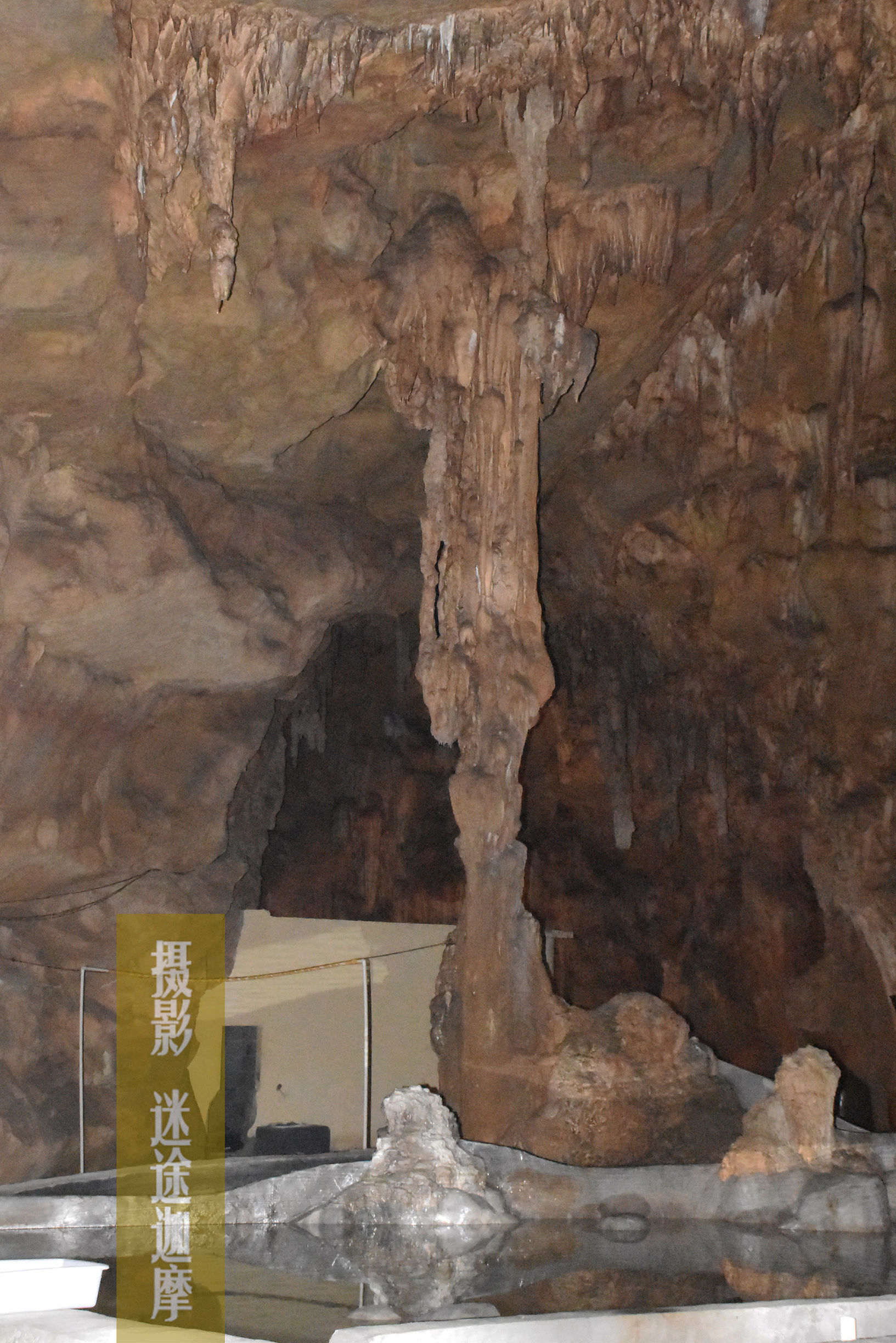 宜昌长阳古洞,宜昌长阳绝壁古洞古城堡