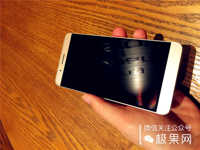荣耀7i手机深度体验,荣耀7i全面屏