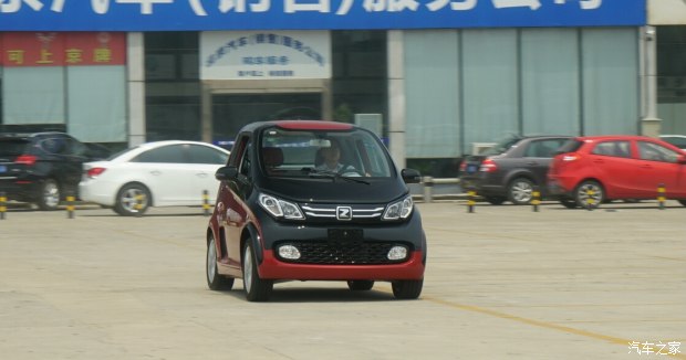 众泰e200电动评测,难得一见的精品汽车