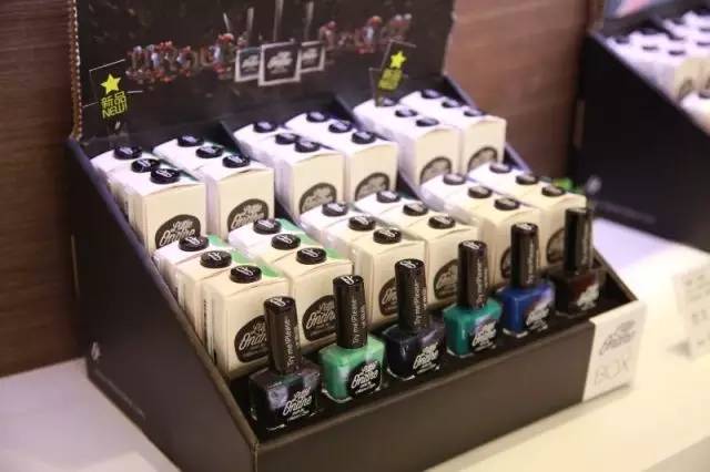 “新轻奢”时代来临:大牌们正尴尬呢,ESSE CHIC来了!