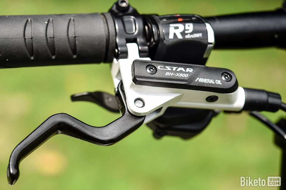 欧亚马酷炫pro-m990d棕色,欧亚马折叠自行车18速酷炫m990