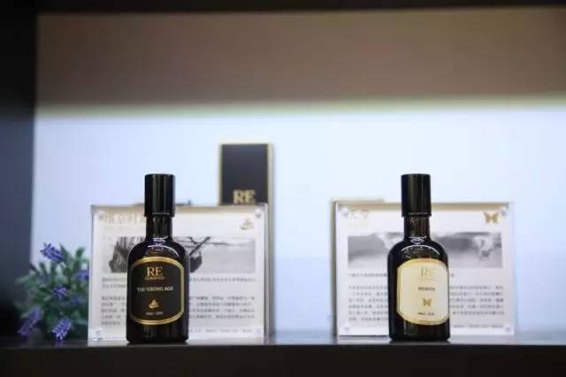 “新轻奢”时代来临:大牌们正尴尬呢,ESSE CHIC来了!