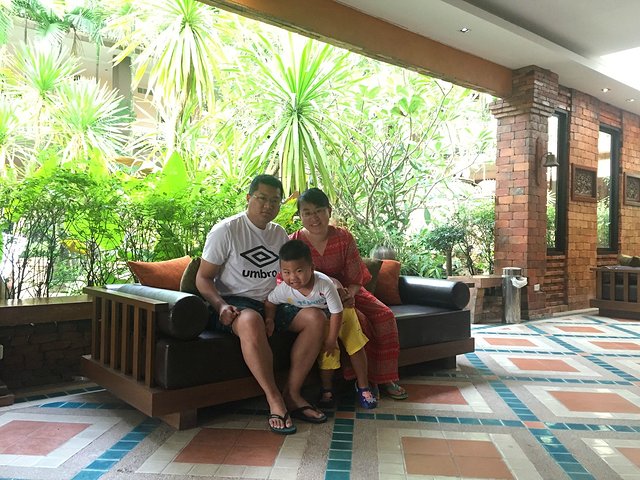 甯︾潃鐗涢瓟鐜嬬湅鏄熸槦,甯︾潃鐗涢瓟鐜嬪嚭鏉ョ湅涓婂笣