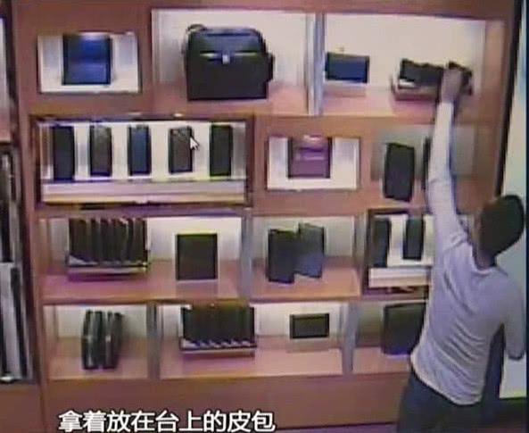 男子买lv怀疑是假货,男子花128买lv包买到假货