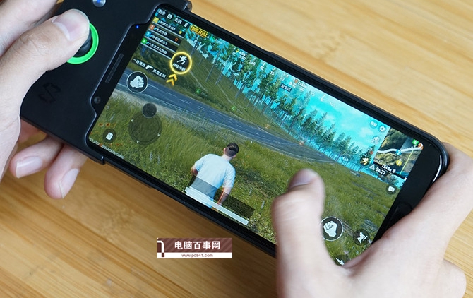 黑鲨5和黑鲨4s对比测评,黑鲨游戏手机最值得入手的一款