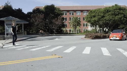 你可能不会买,但还有3亿人在乎它