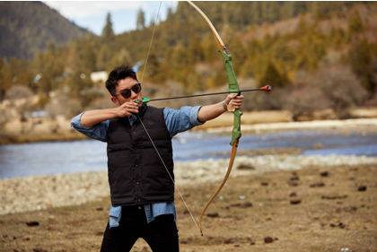 郑恺自然堂小视频,郑恺跑男挑战30米哪期