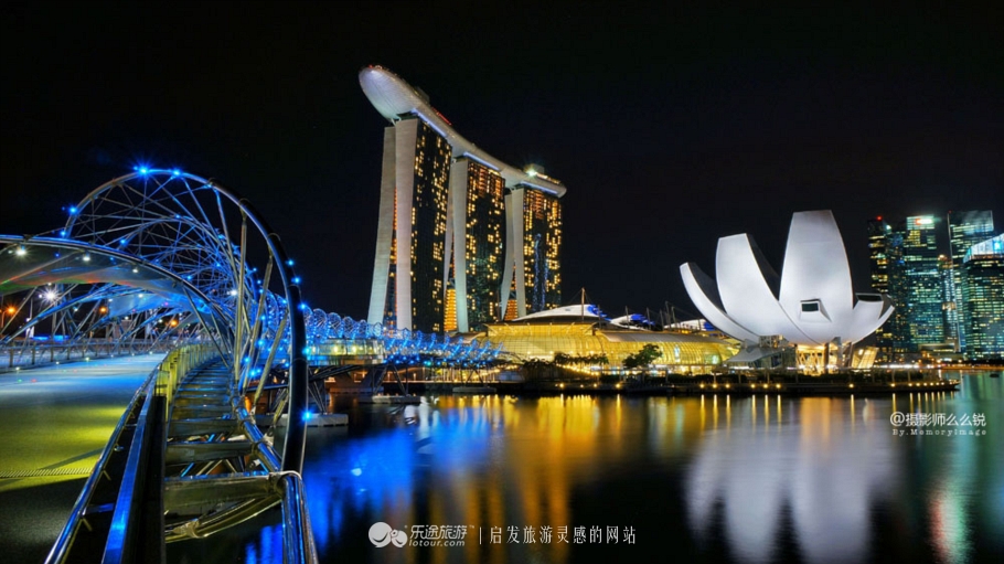 点亮圣诞树风景视频,点亮梧桐树视频