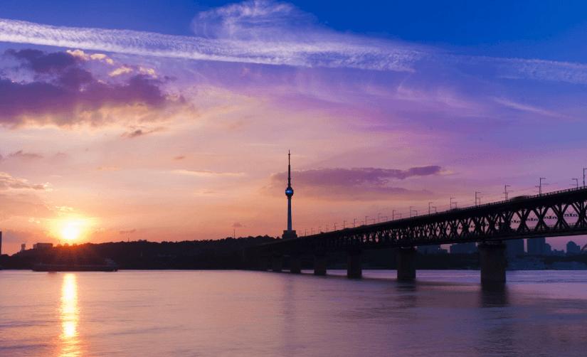 狂吃的小火车,在武汉开了四天