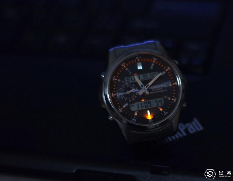 卡西欧lcw-m300d手表怎么样,有太阳能的卡西欧