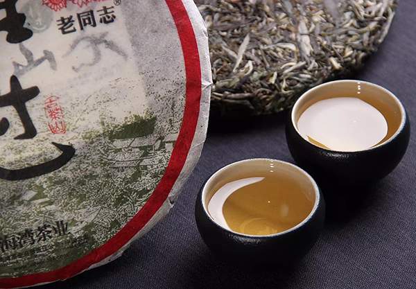 老同志9928普洱生茶2010年,2016老同志秋霜普洱生茶怎么样