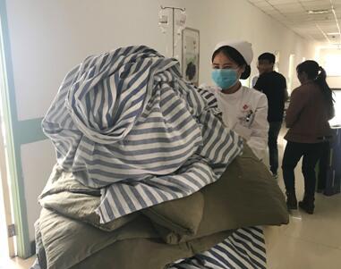 平等与尊重：肝病患者在这里收获健康与关爱