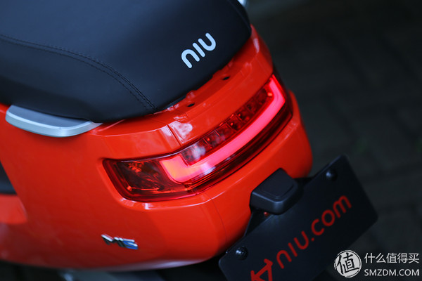 城市穿梭小精灵电动车,小牛电动车m1深度试驾体验