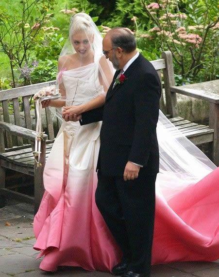 十大最美婚纱摄影作品,全球十大豪华婚纱