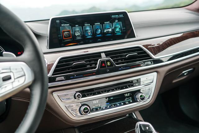 后排至上的它如何诠释驾驶乐趣体验BMW740Li