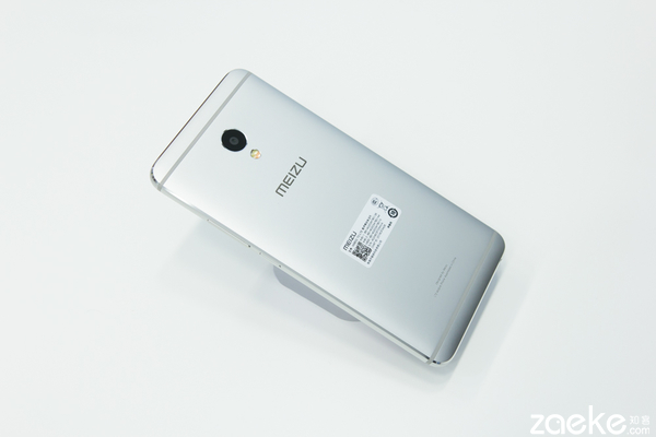 魅蓝e2开箱上手体验,魅蓝e简单小评测