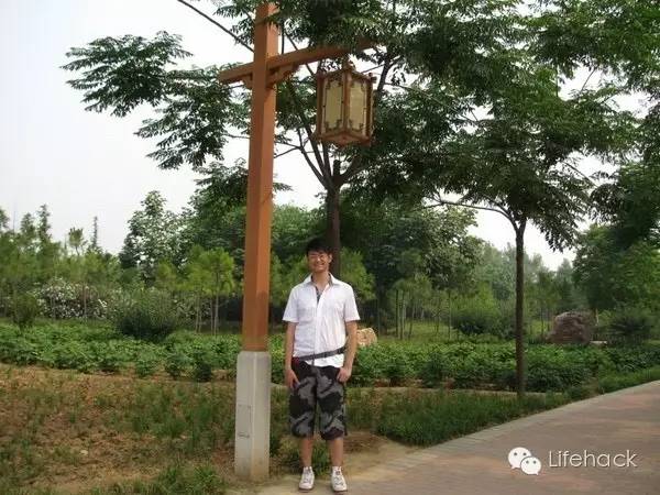 越长越丑的男生怎么变帅,又黑又丑的男生怎么逆袭