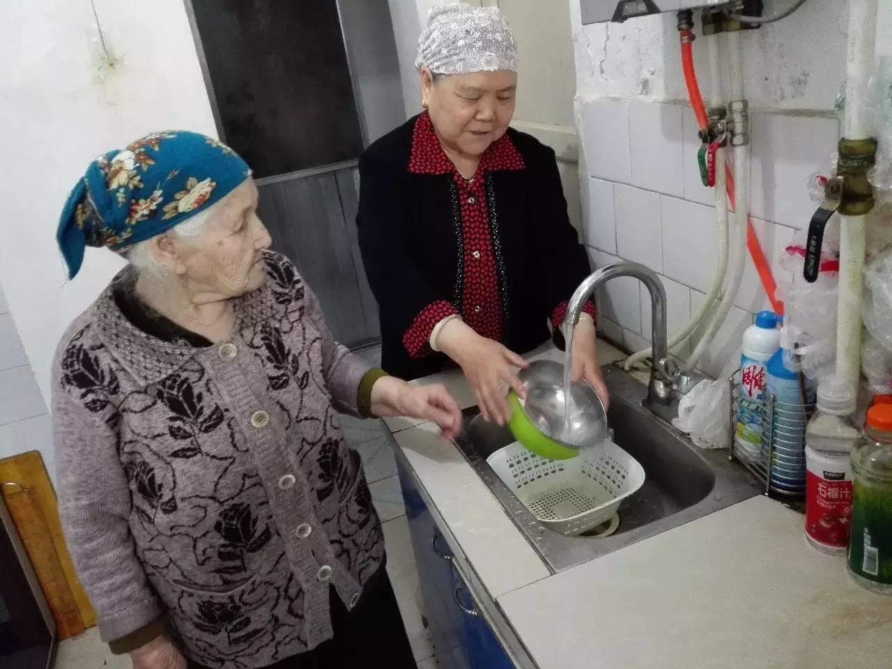 2019年民族团结一家亲微故事,民族团结友爱小故事