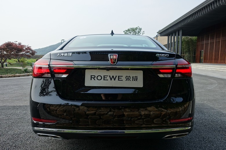 新荣威e950缺点,荣威e950驾驶感受