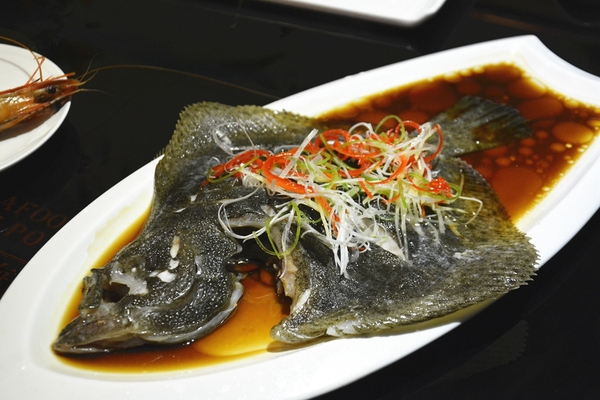 端午节带父母到西安秦品天下吃海鲜吧