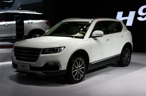 小明买了新车,小明买一辆车