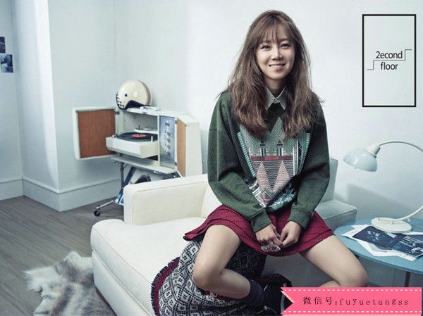 长了一副大妈脸,长了一张老辈人喜欢的脸