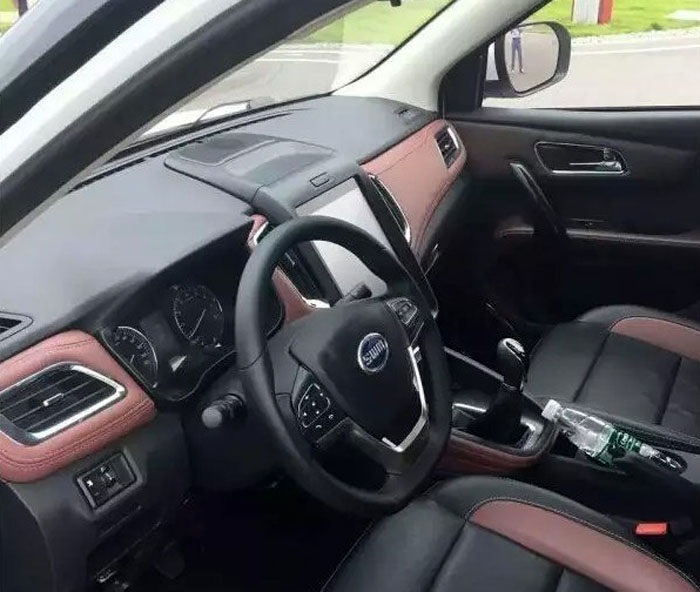 国产又出神车华晨斯威X5，宝马X5直接无语，众泰都自叹不如