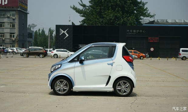 众泰e200电动评测,难得一见的精品汽车