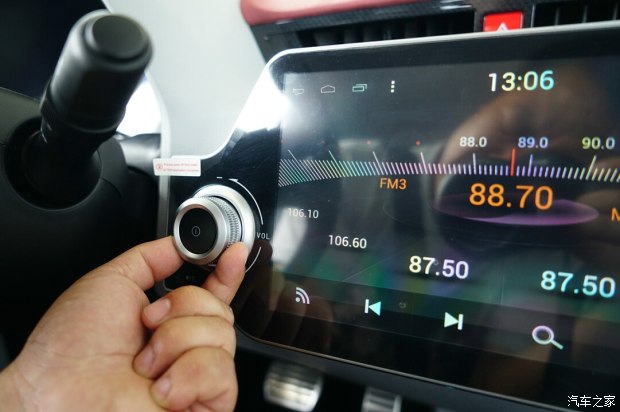 众泰e200电动评测,难得一见的精品汽车