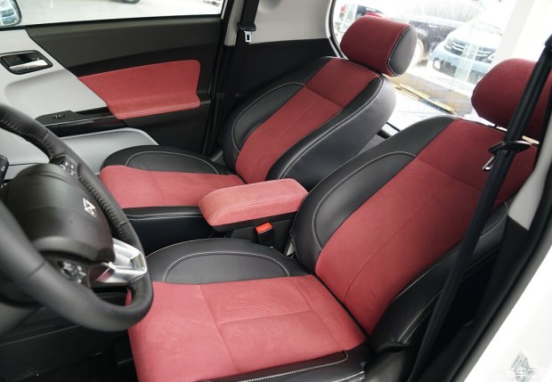 众泰e200电动评测,难得一见的精品汽车