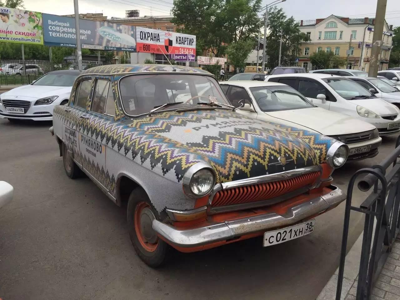 全新一代宝马x1试驾,海外版全新宝马x1新车试驾视频