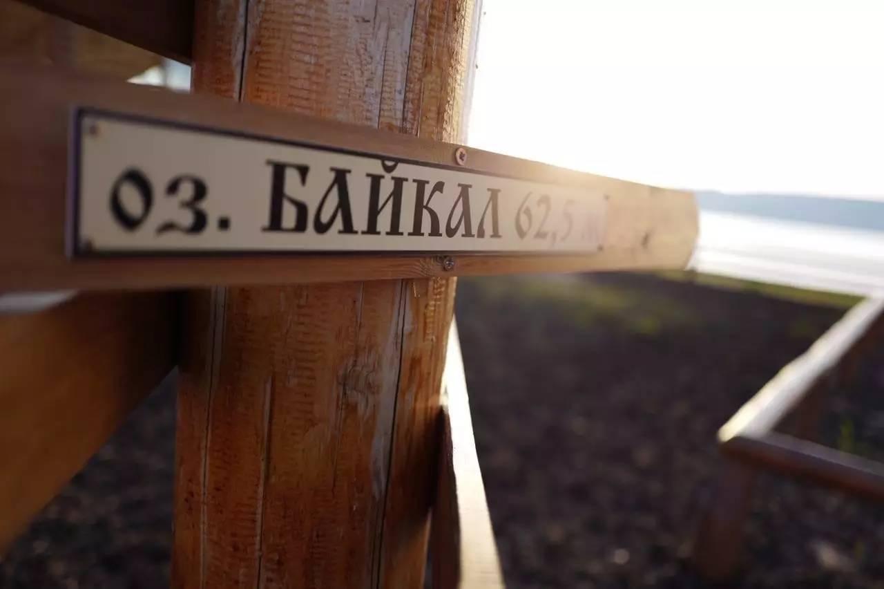 全新一代宝马x1试驾,海外版全新宝马x1新车试驾视频