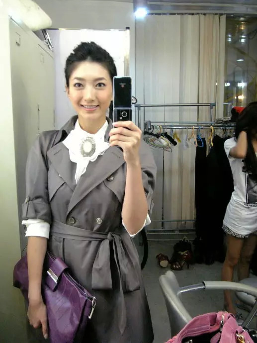 江疏影和江莱是什么关系,江莱与江疏影是一个人吗