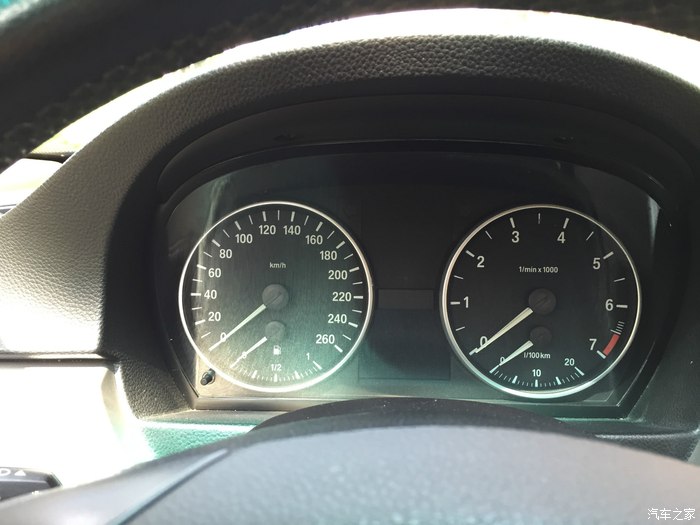 行驶10万公里的宝马320i,18年宝马320i10万公里还值得买吗