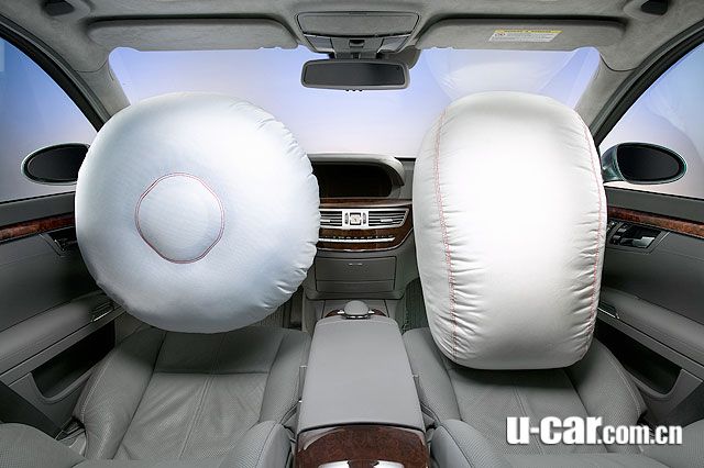 宝马和奔驰哪个安全,宝马奔驰奥迪哪个安全