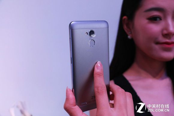 千元以下性价比高的智能手表,不热门的手机