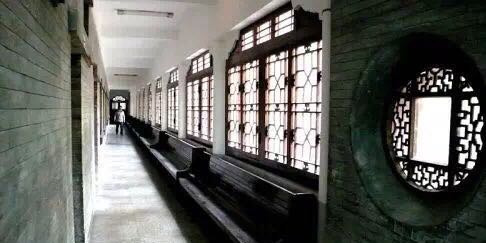 并非北大清华，当年“燕京最美校园”竟是它，走进如穿越百年时光