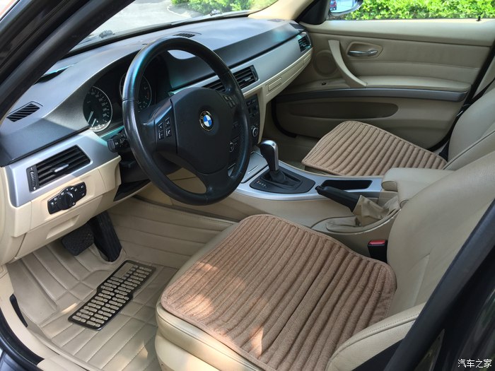 行驶10万公里的宝马320i,18年宝马320i10万公里还值得买吗