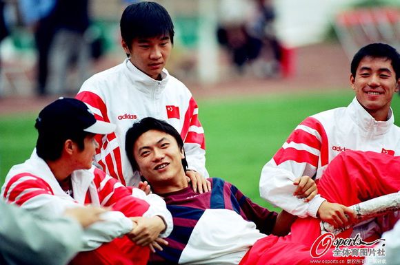 他被称为魏大侠，踢进职业联赛第一球，为队友曾暴揍塔瓦雷斯