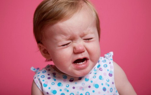 宝宝上火妈妈如何调理饮食,宝宝上火了妈妈吃什么下火