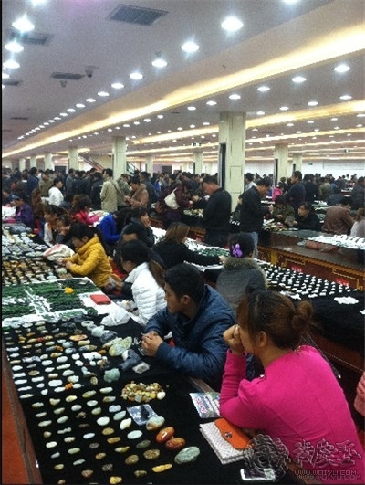 中国最大镇平石佛寺玉器市场,石佛寺玉器批发市场买玉攻略图