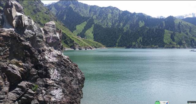 一景一日能观四季：天山“瑶池”是怎样的美轮美奂