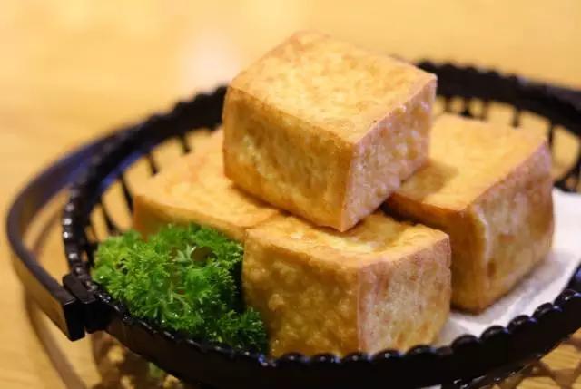 夏天光明正大“吃豆腐”的10个技能！我默默转给了男票……