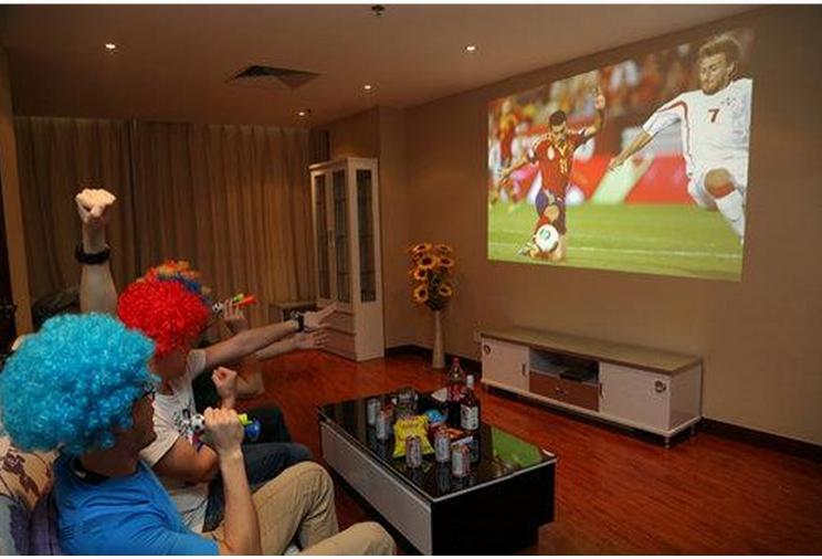 保定的球迷，激情六月，有你有酒还有球！