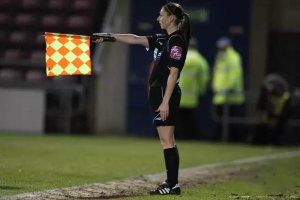 对足球一点都不懂怎么看欧洲杯,欧洲杯伪球迷指南是什么