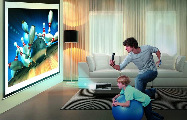 超1000流明革命,LED智能微投开始PK灯泡投影